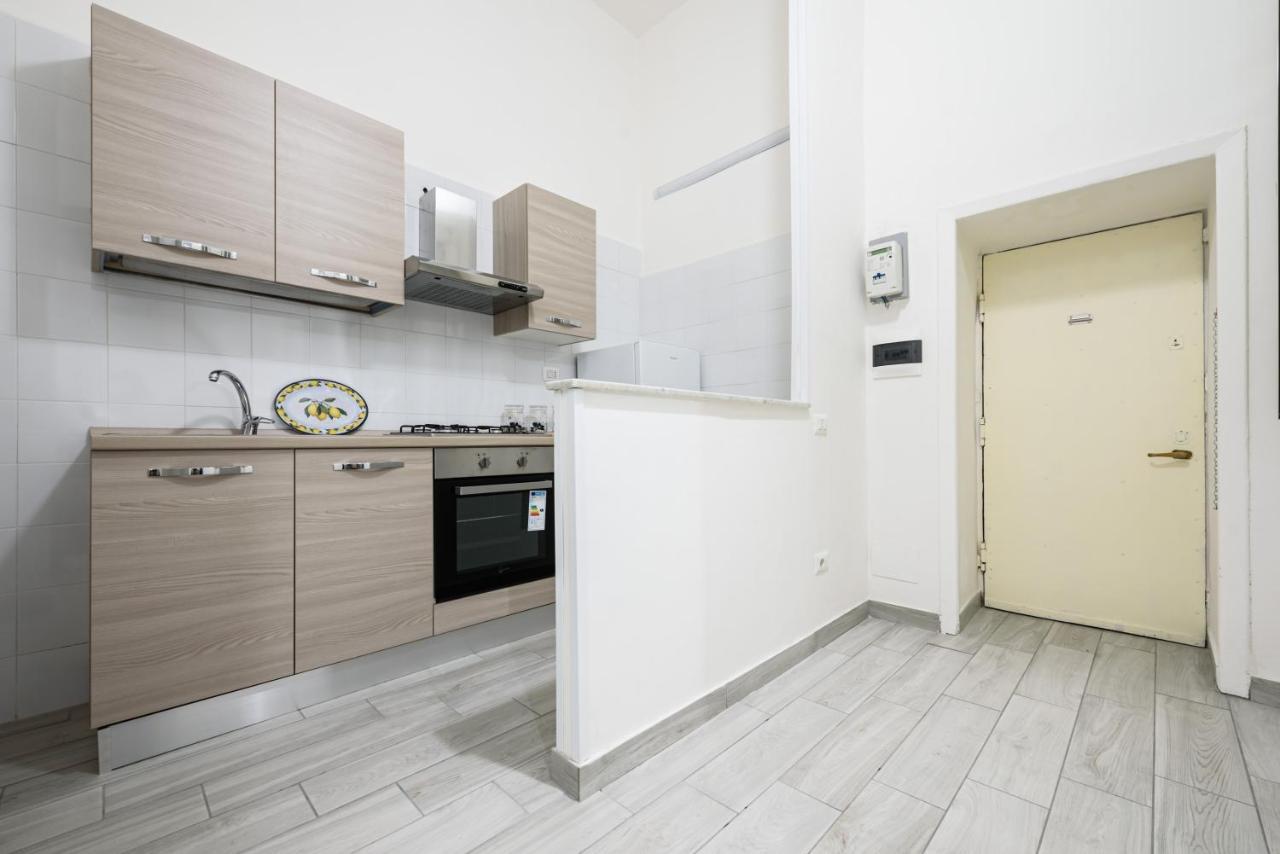 Vico Mastellone 16 Apartment Naples Exterior photo