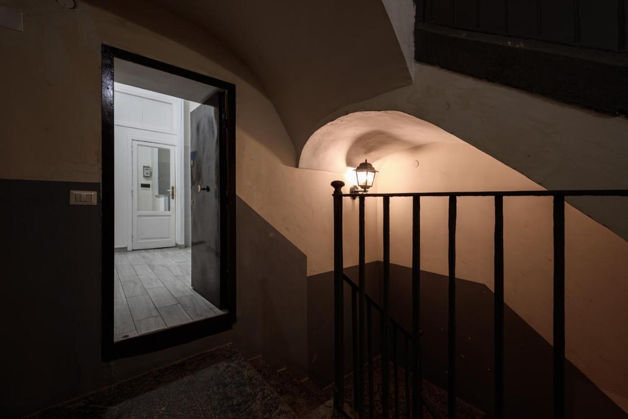 Vico Mastellone 16 Apartment Naples Exterior photo