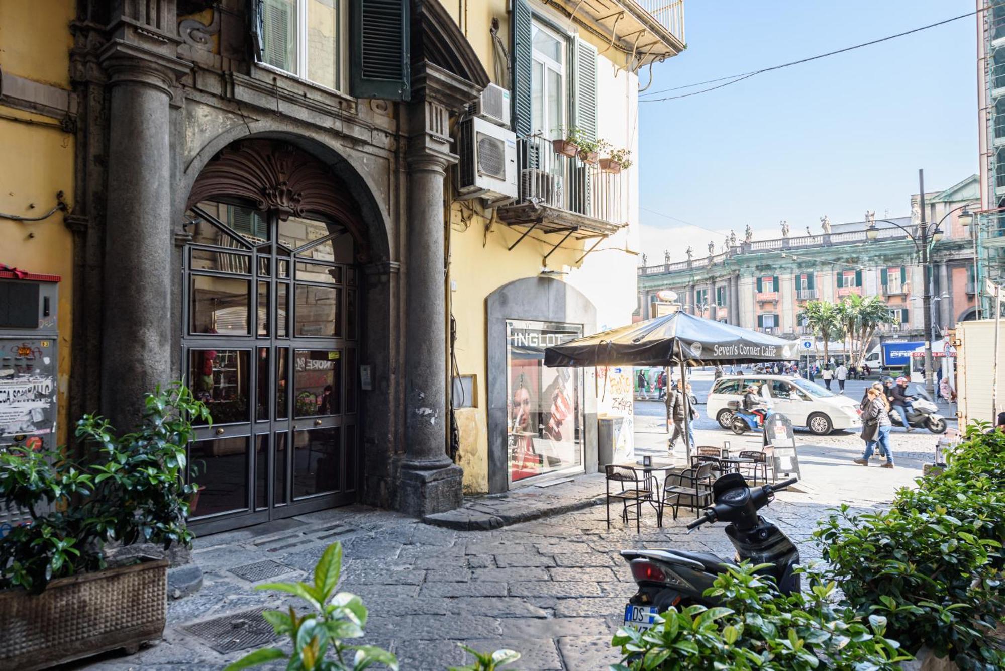 Vico Mastellone 16 Apartment Naples Exterior photo
